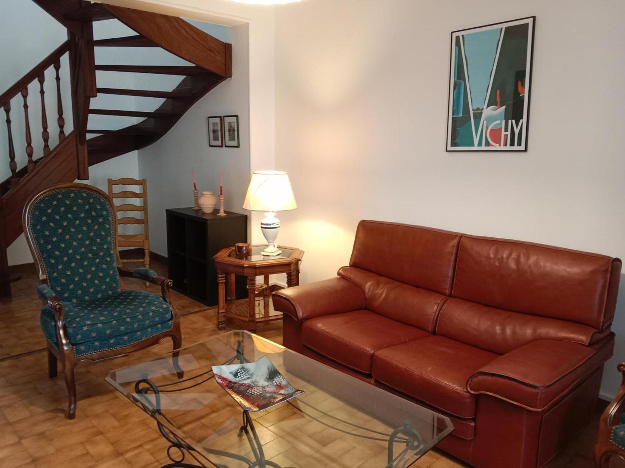 Maison Renovee Proche Vichy : 3 Chambres, Cour Fermee, Tout Inclus, Ideal Curistes Et Activites Naturelles - Fr-1-489-481 ベルリーヴ・シュル・アリエ エクステリア 写真
