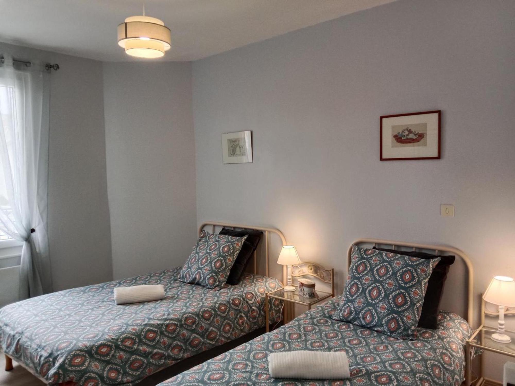 Maison Renovee Proche Vichy : 3 Chambres, Cour Fermee, Tout Inclus, Ideal Curistes Et Activites Naturelles - Fr-1-489-481 ベルリーヴ・シュル・アリエ エクステリア 写真